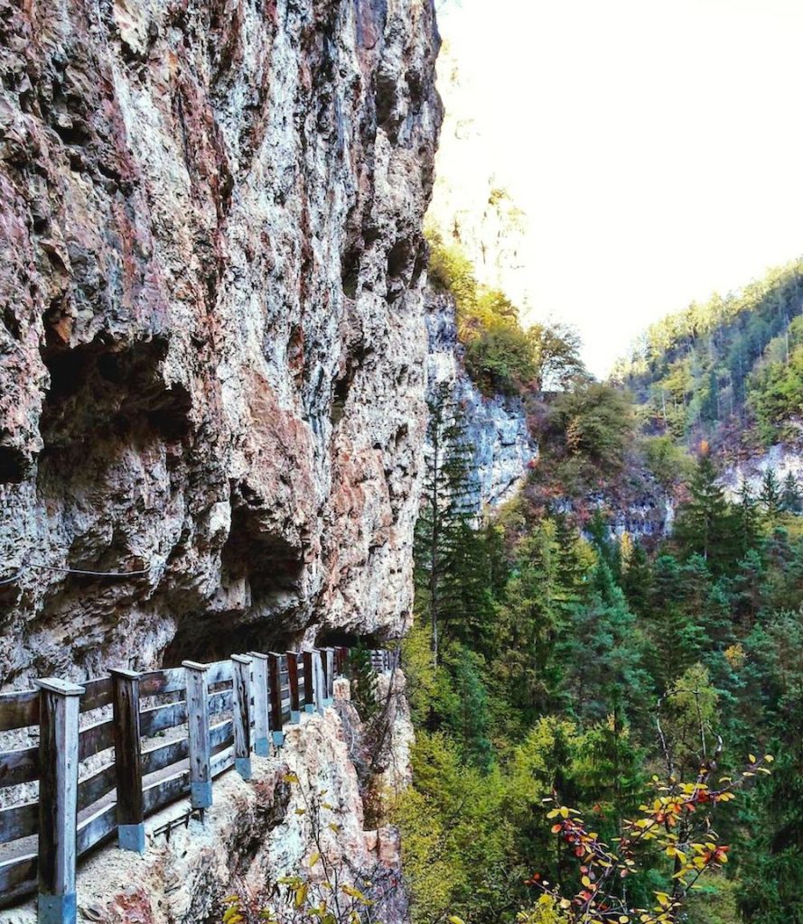 come arrivare a san romedio sentiero nella roccia