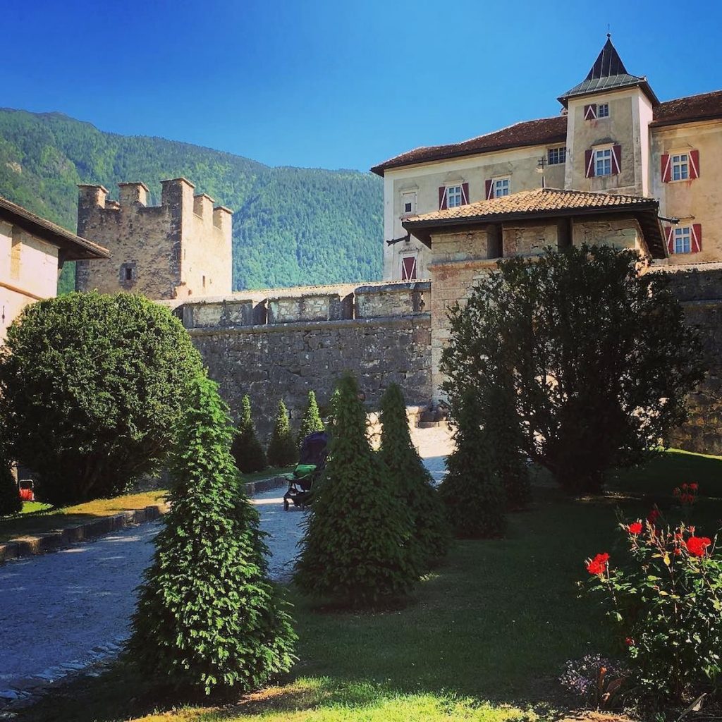 10 cose da fare in val di non-castel thun