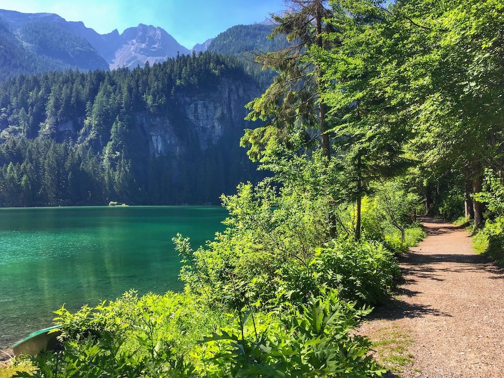 giro del lago di tovel-sentiero