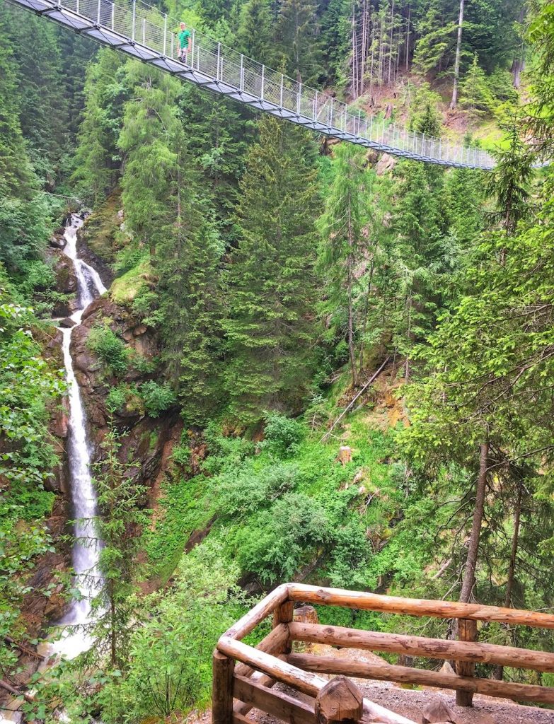 val di rabbi-ponte sospeso