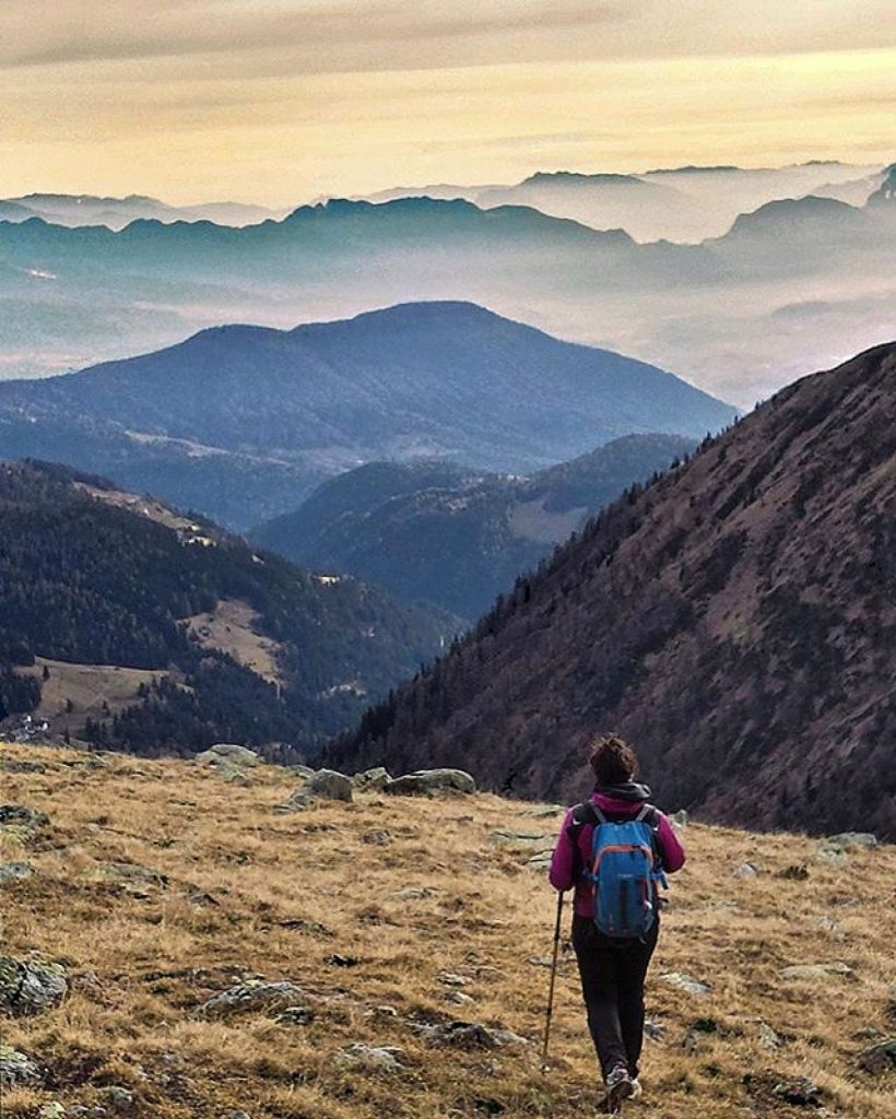 camminare in discesa