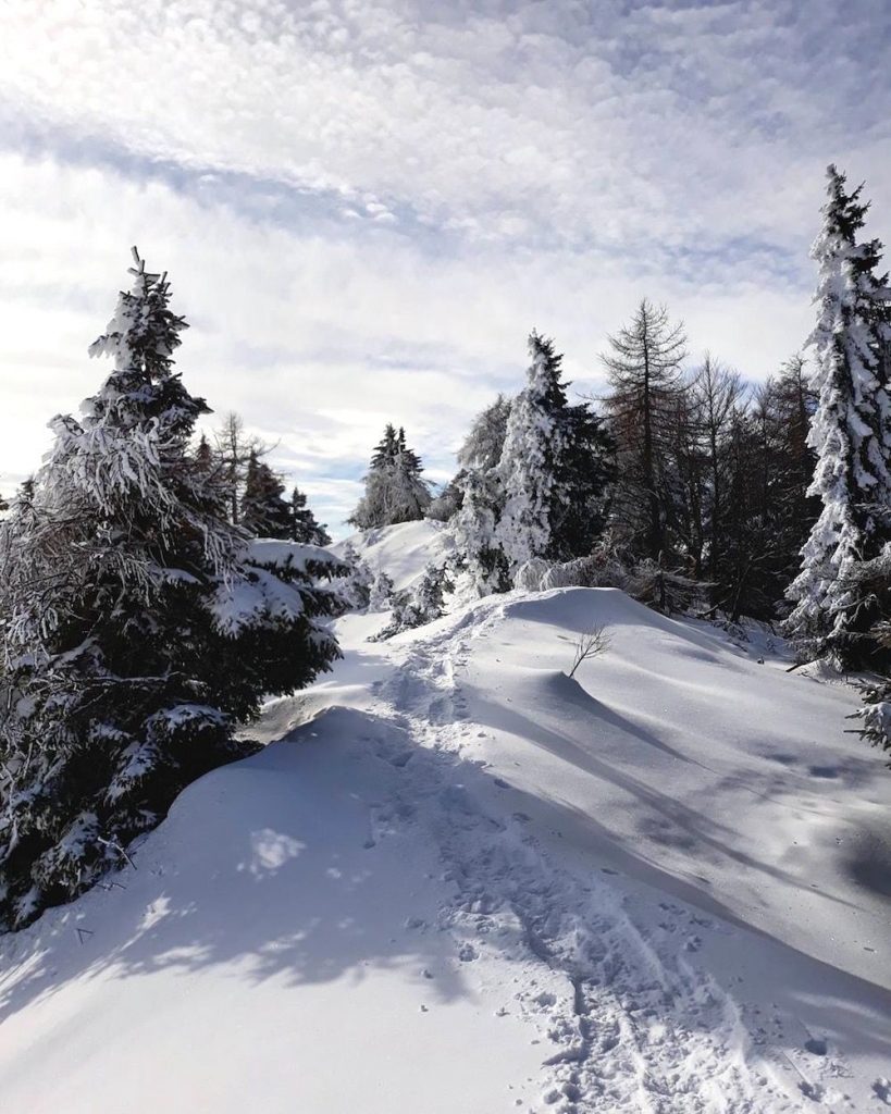 corno di tres in inverno-ciaspole