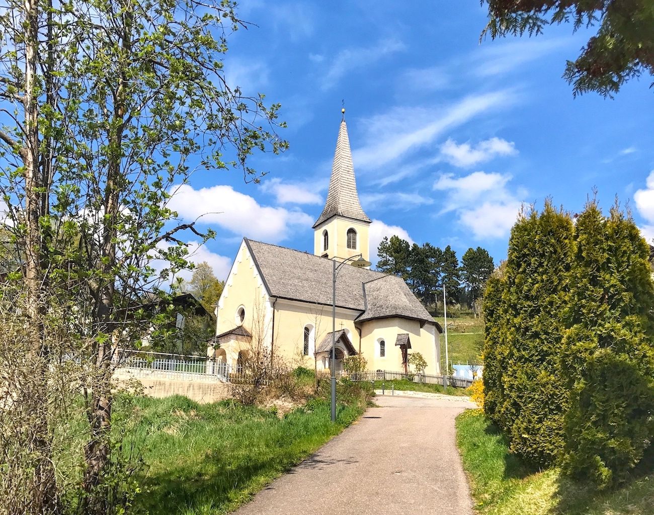 val di non in primavera-san felice