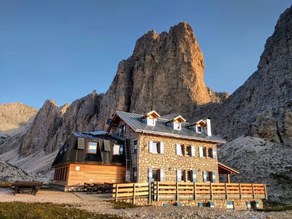 6 Rifugi Del Catinaccio Scopri Le Dolomiti Da Una Finestra Tra I Monti