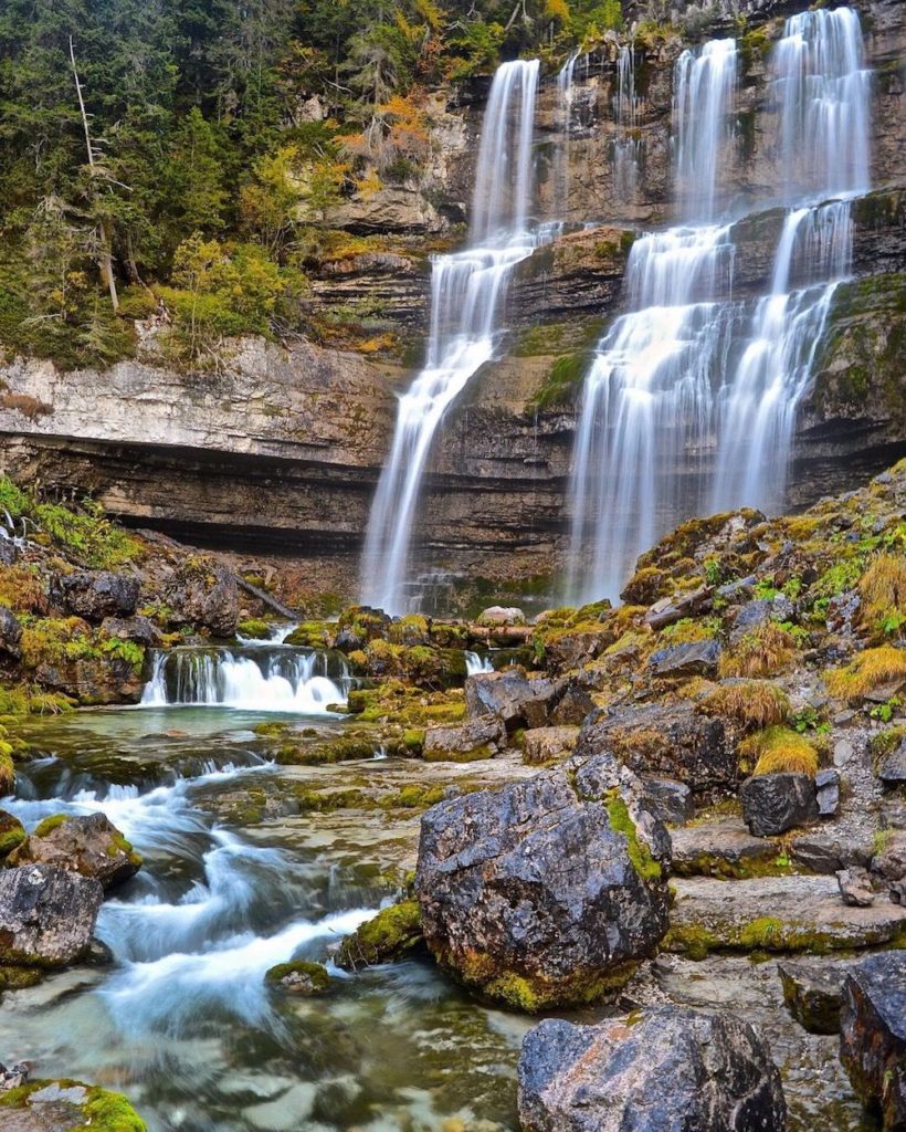 cascate di vallesinella-cascate in trentino