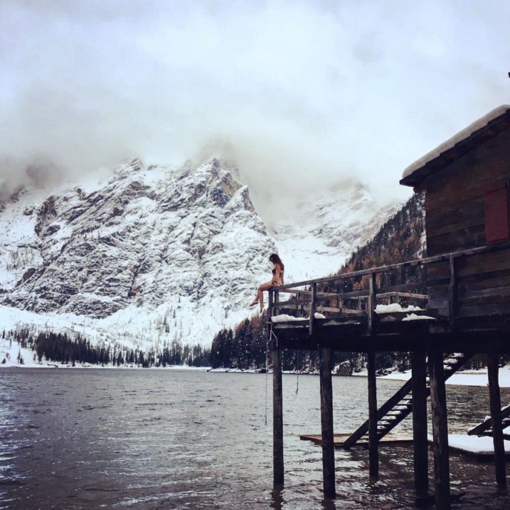 lago di braies-inverno