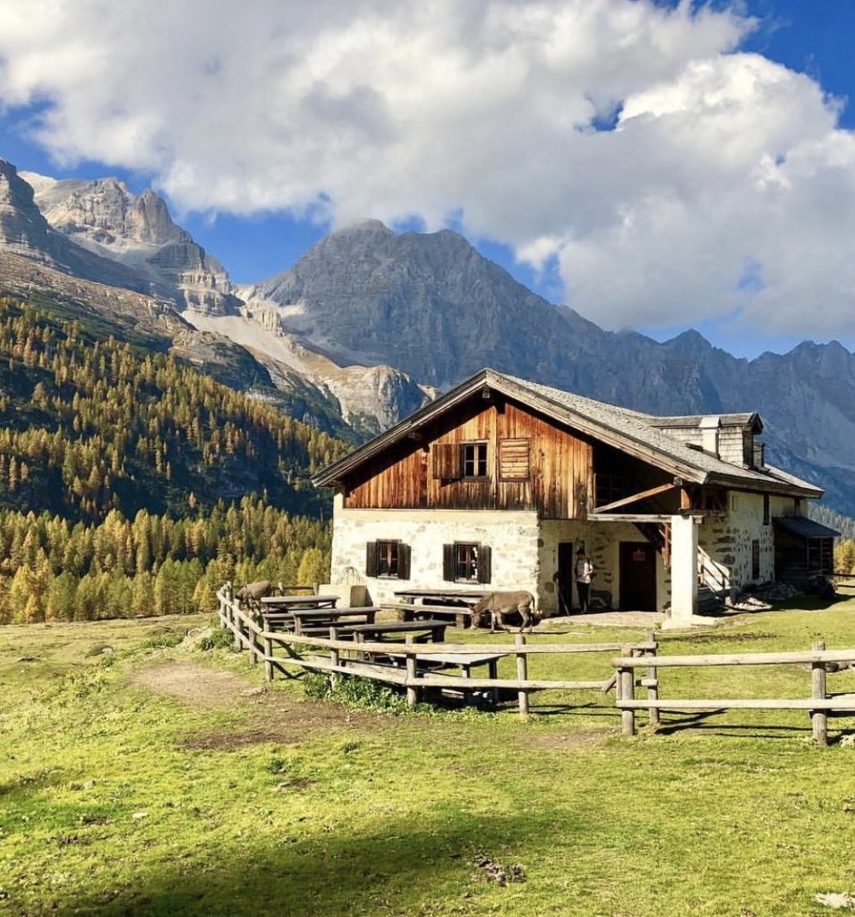 escursioni in val di non in autunno-malga flavona