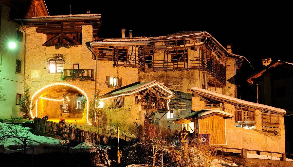 Mercatini Di Natale Trentino.Mercatini Di Natale Di Rango In Trentino Il Mercatino Che Devi Vedere