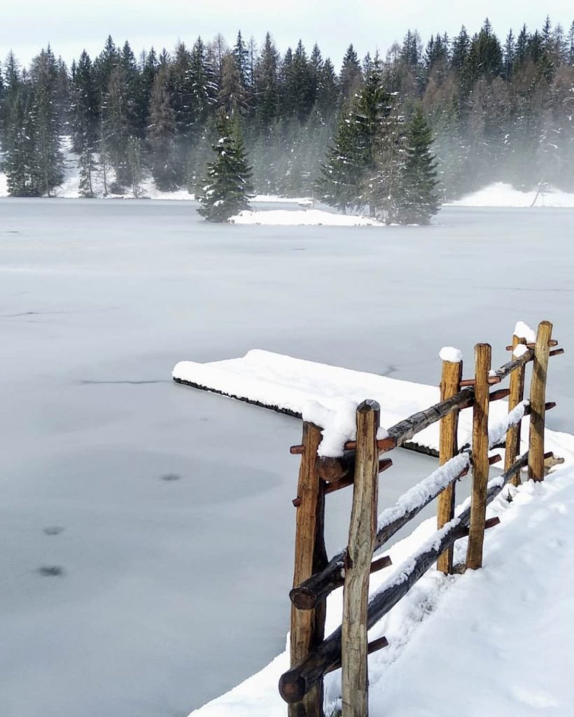 lago di Tret in inverno