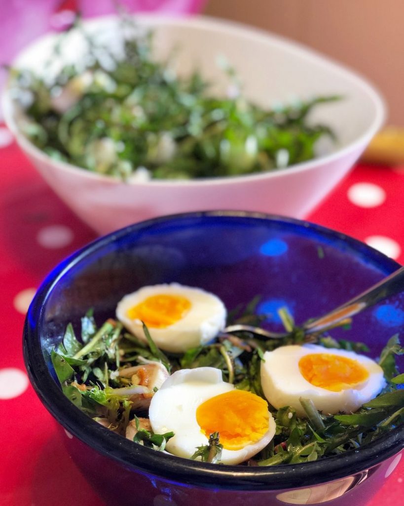 insalata di tarassaco e uova