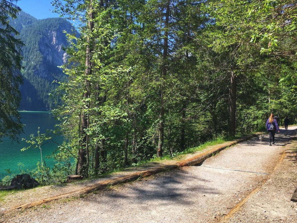 giro del lago di tovel-passeggiate in piano in val di non