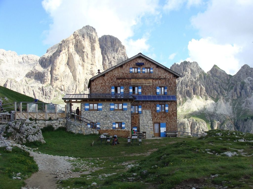 rifugio-roda-di-vael-dormire in rifugio