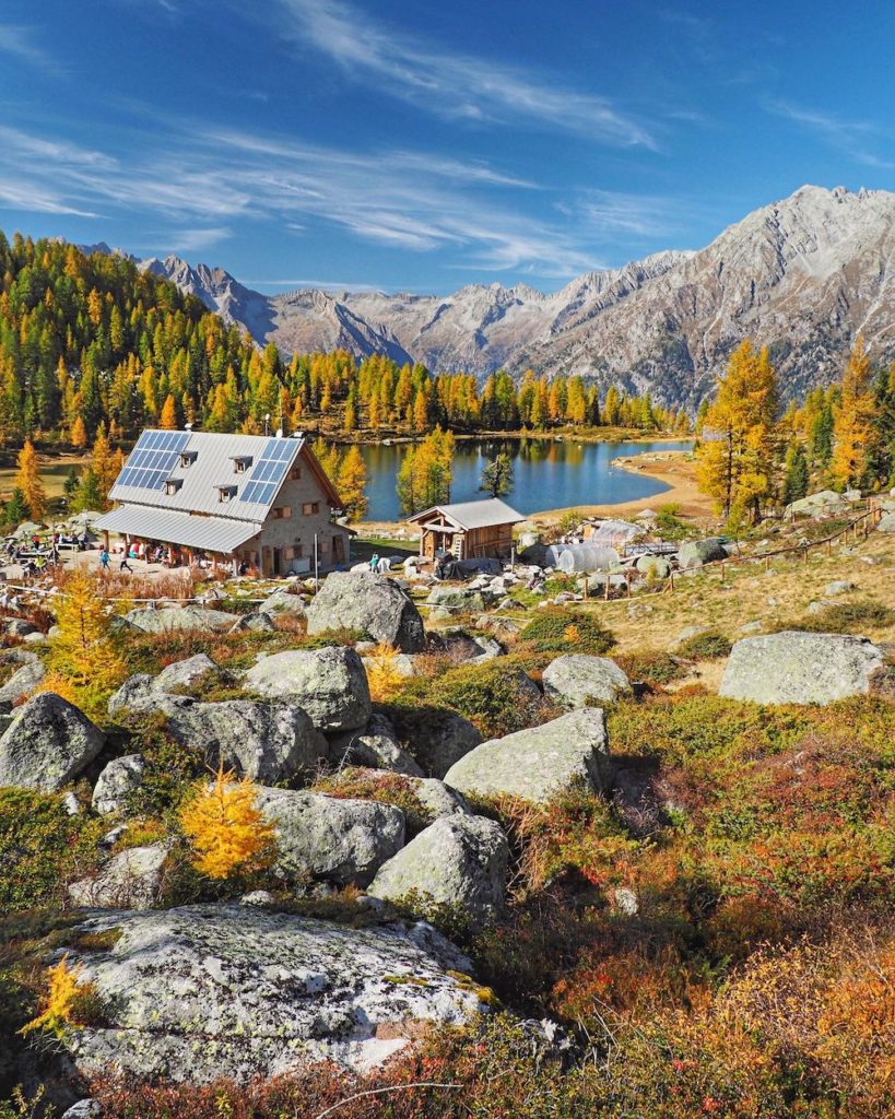 rifugio San Giuliano in autunno