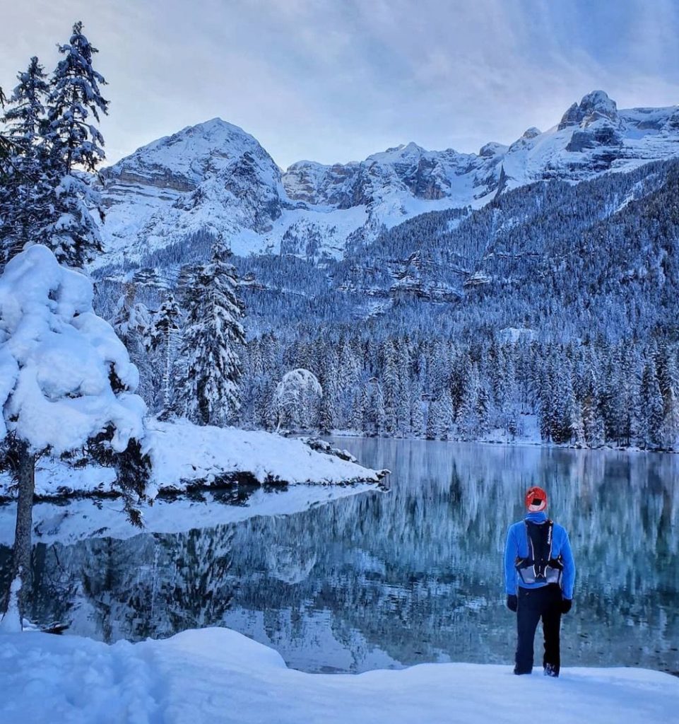 lago di tovel in inverno