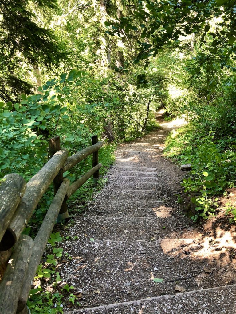 sentiero dai laghi di coredo a san romedio