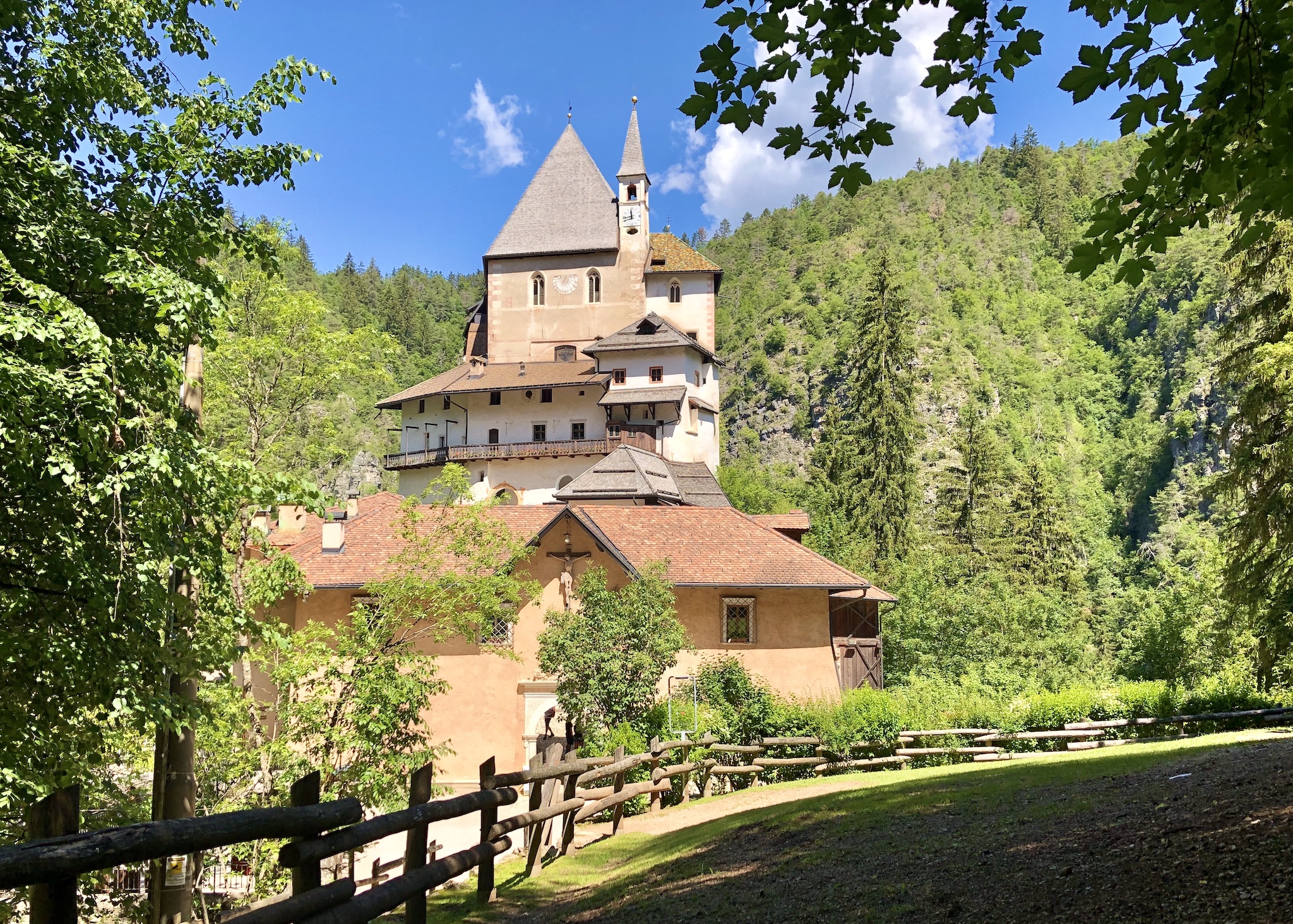 dai laghi di coredo a san romedio