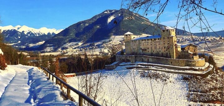 castel cles neve