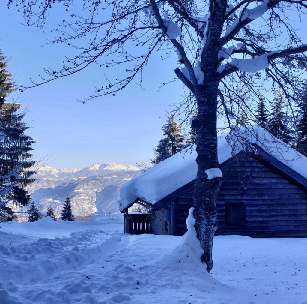 malghe in val di non inverno