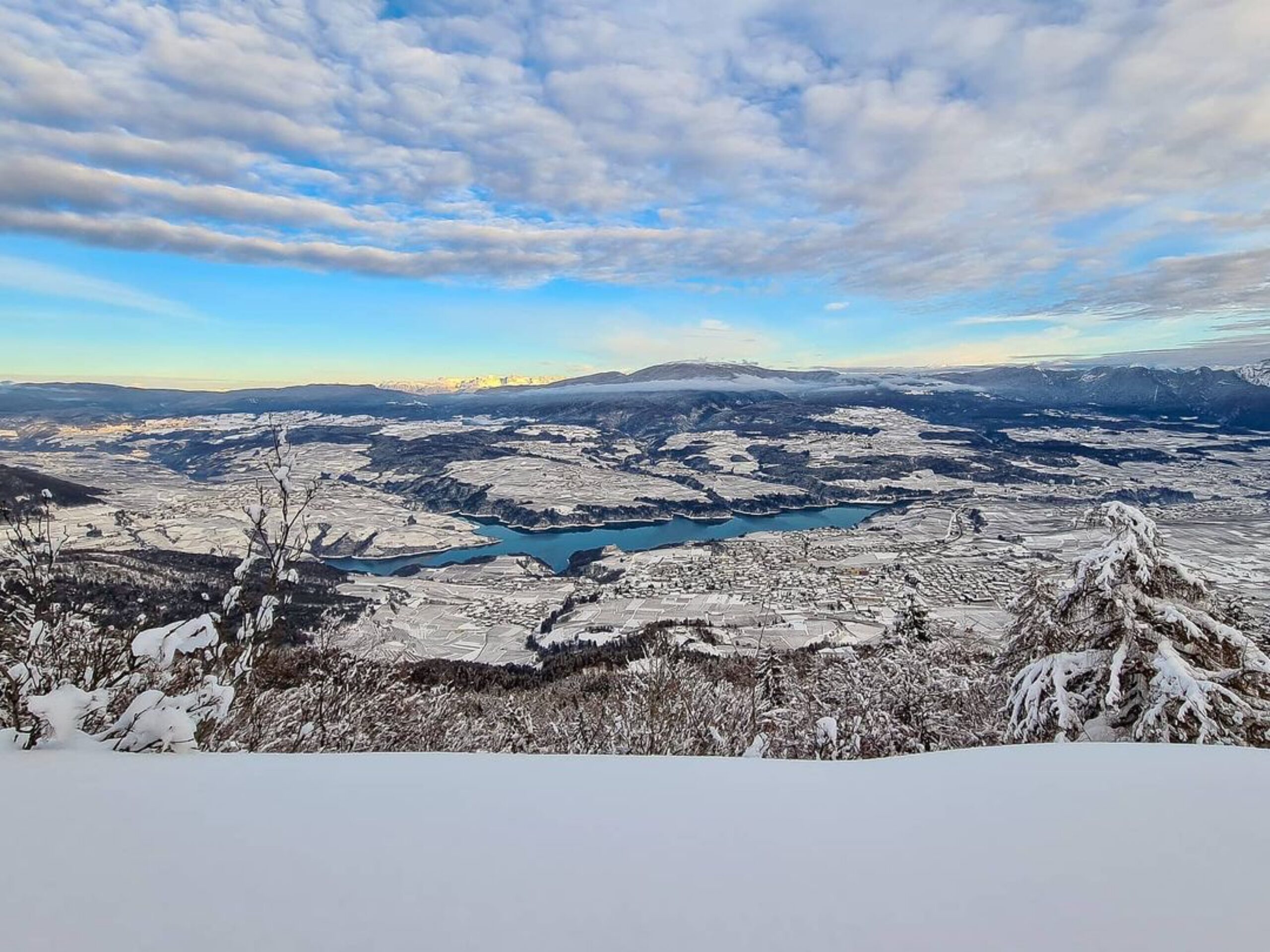 panoramica val di non inverno