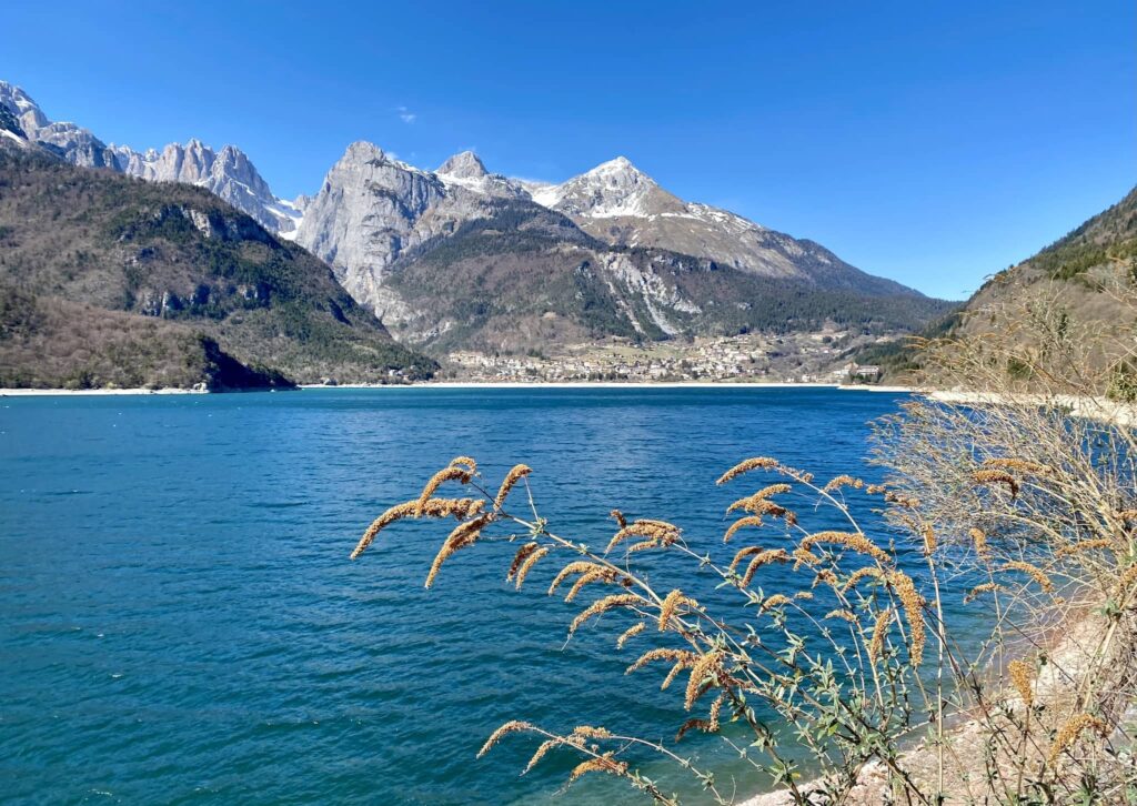 giro del lago di molveno