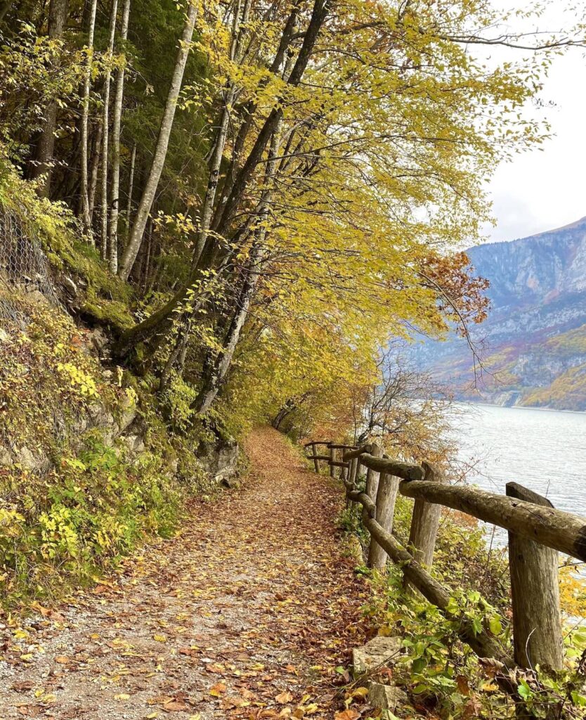 giro del lago di molveno