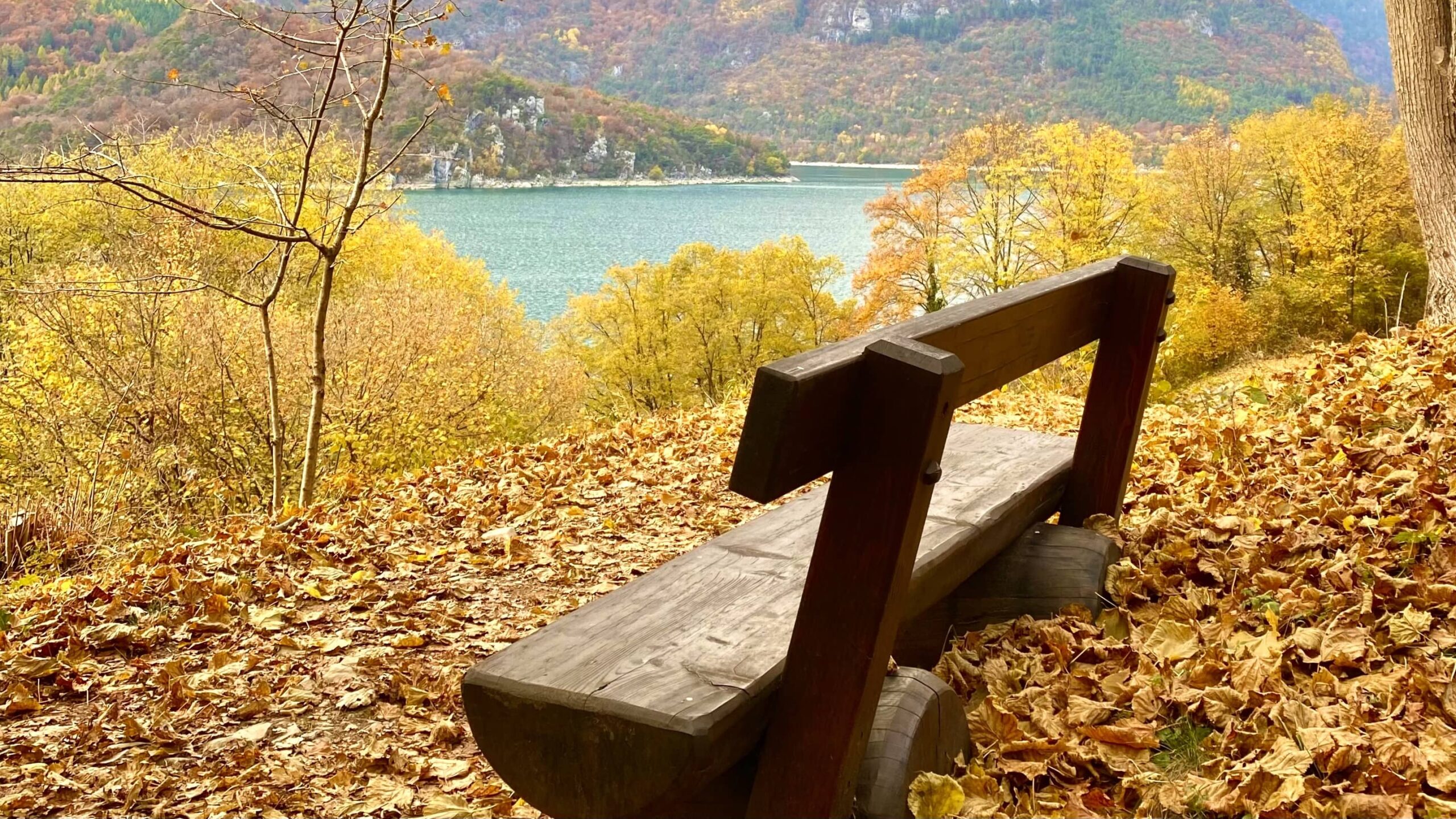 molveno in autunno