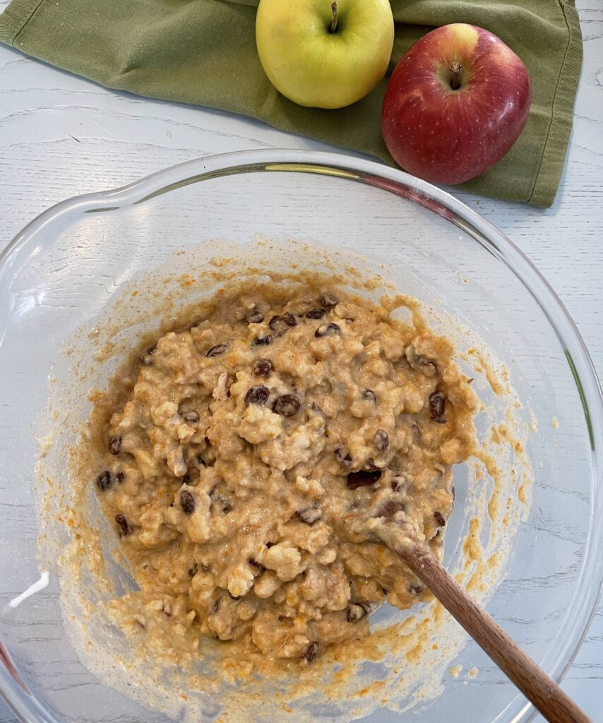 impasto torta di mele e pane raffermo