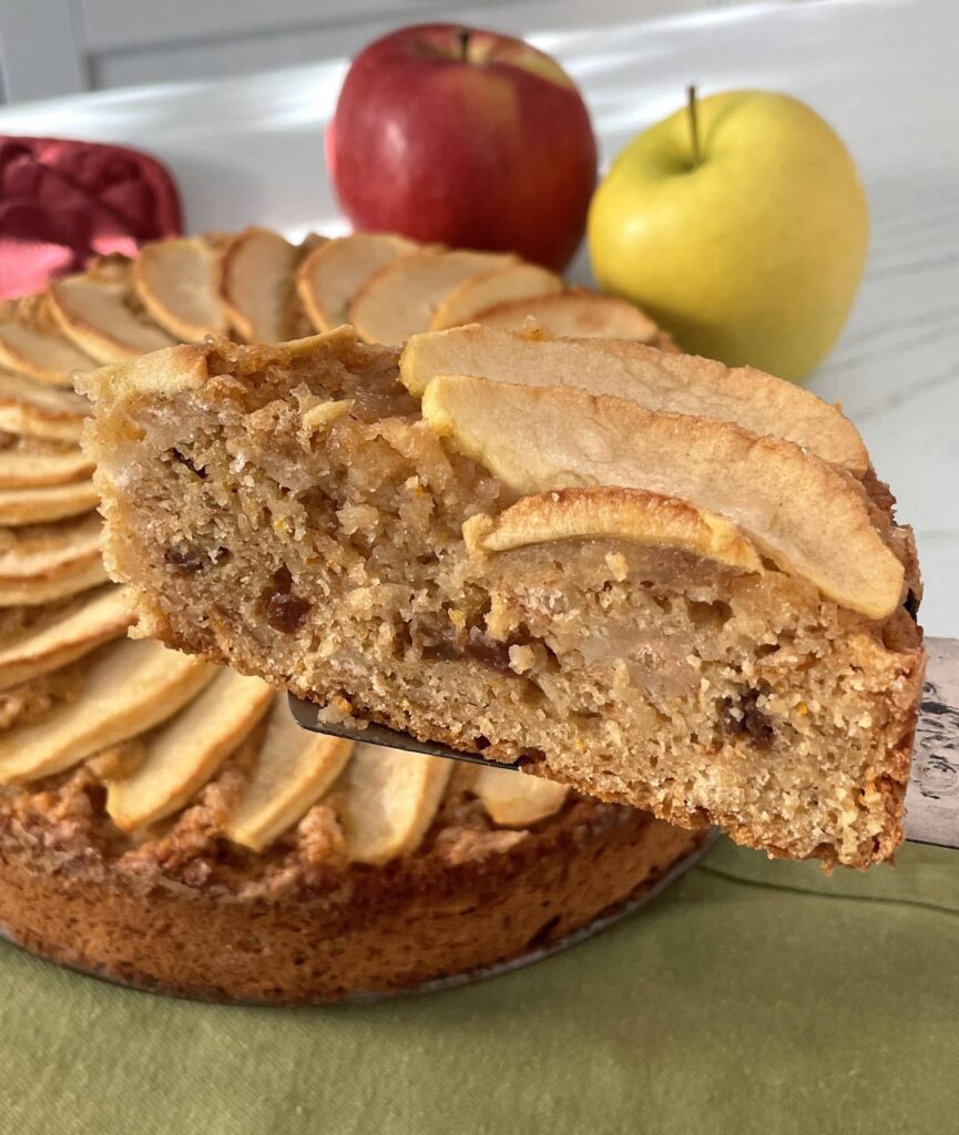 torta di mele e pane raffermo