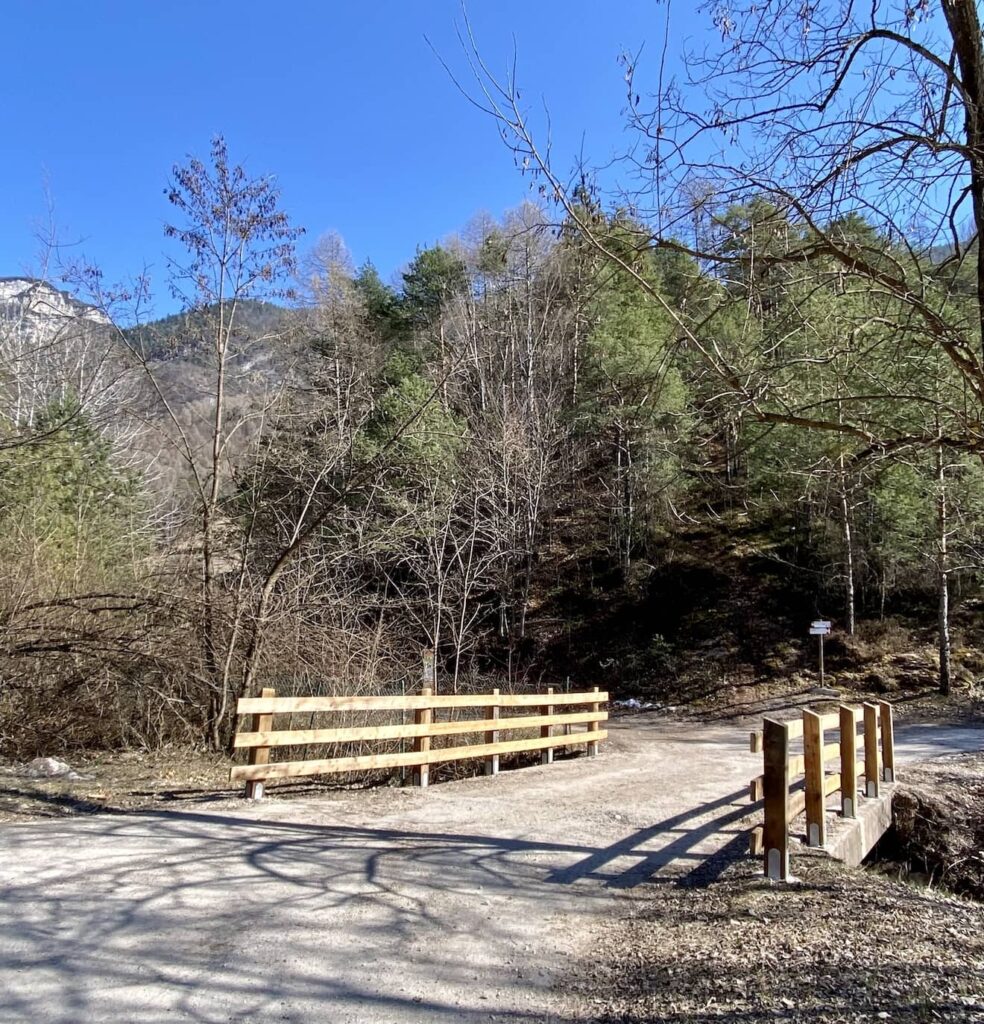 partenza sentiero ponte dei molini