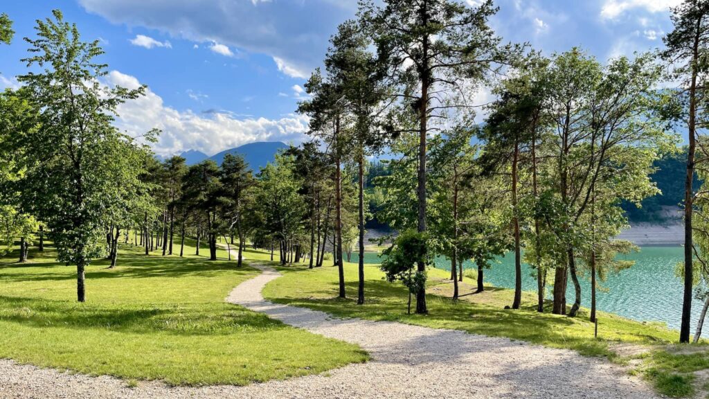 pineta delle plaze lago di santa giustina