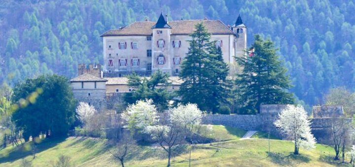 castel thun primavera val di non