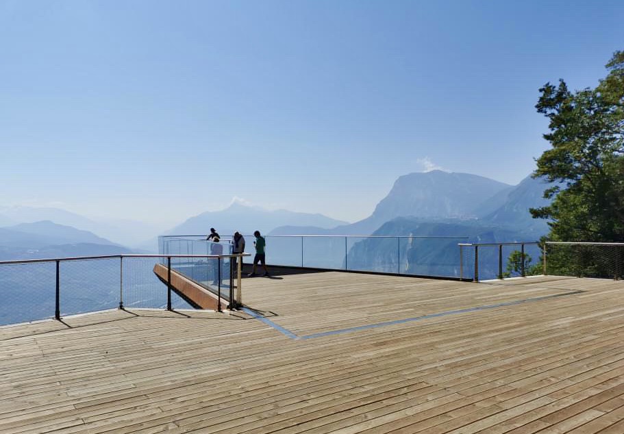 skywalk sul monte di mezzocorona