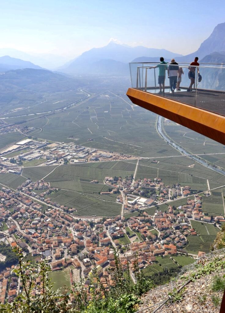 vista su mezzocorona dalla passerella