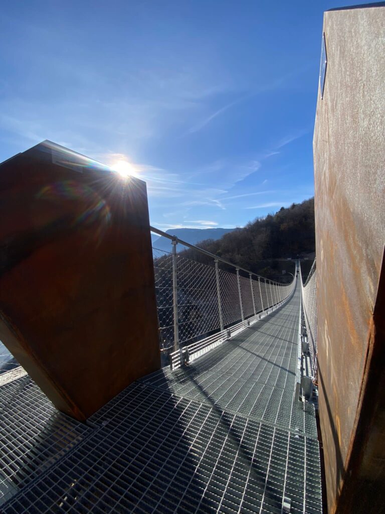 ponte sospeso di mezzocorona